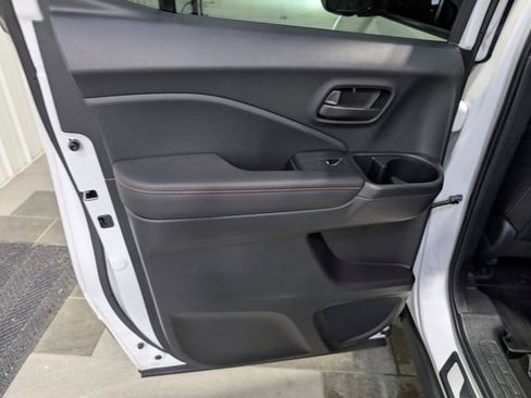 Used 2025 Honda Ridgeline TrailSport image 10