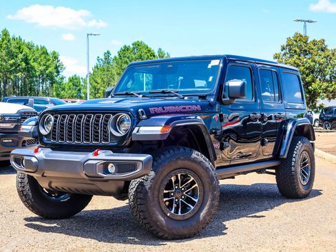 Used 2026 Jeep Wrangler Unlimited Rubicon w/ Xtreme 35 Tire Package AWD/4WD image 1