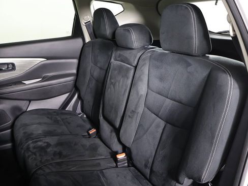 Used 2018 Nissan Murano S image 25
