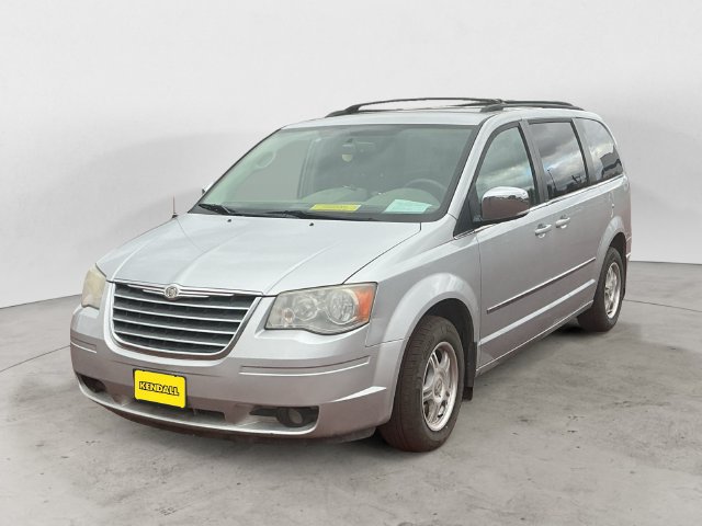 Used 2010 Chrysler Town & Country Touring w/ Entertainment Group #2 FWD image 1