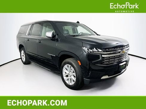 Used 2024 Chevrolet Suburban Premier image 1
