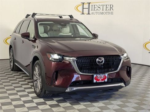 Used 2024 MAZDA CX-90 3.3 Turbo w/ Premium Plus Pkg image 2