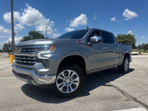 Used 2024 Chevrolet Silverado 1500 LTZ AWD/4WD image 1