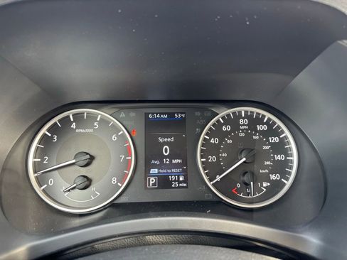 Used 2025 Nissan Sentra S image 22