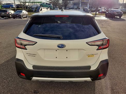 Used 2023 Subaru Outback Limited image 5