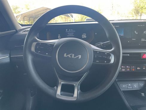 Used 2025 Kia K5 LXS image 27