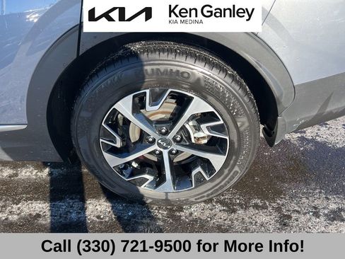 Certified 2023 Kia Sportage EX image 24