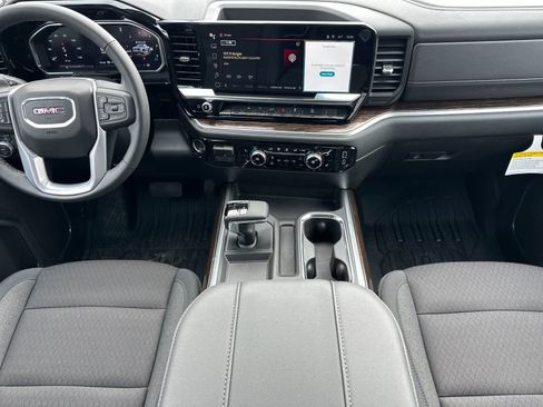 New 2026 GMC Sierra 1500 Elevation image 12