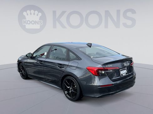 Used 2023 Honda Civic Sport image 4