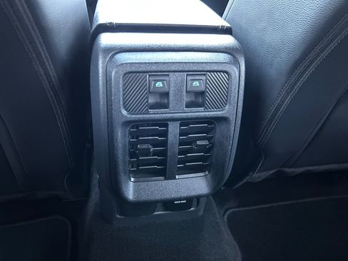 Used 2025 Ford Bronco Outer Banks image 36