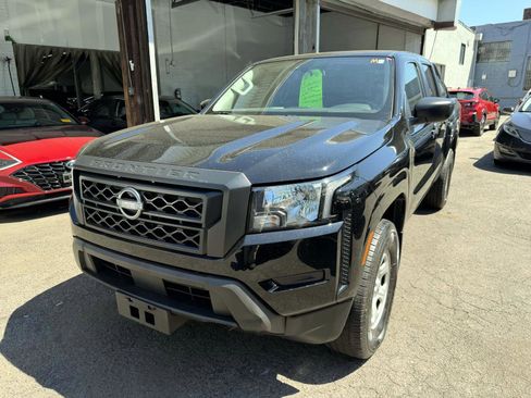 Used 2023 Nissan Frontier S w/ Technology Package AWD/4WD image 3