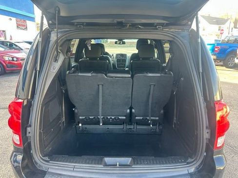 Used 2019 Dodge Grand Caravan GT image 10