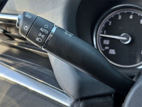 Used 2024 Buick Enclave Essence w/ Sport Touring Edition image 23