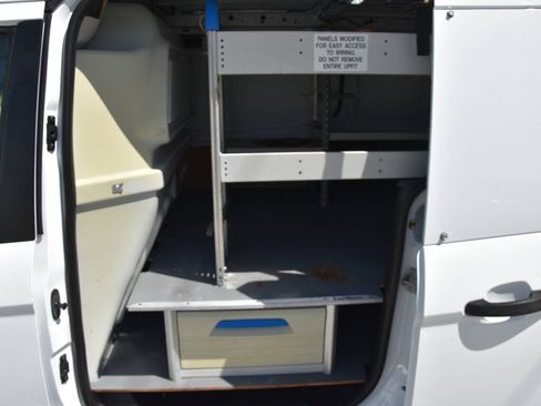 Used 2015 Ford Transit Connect XL FWD image 15