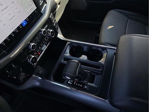 Used 2024 Ford F150 Lariat w/ Tow/Haul Package image 20