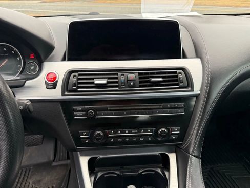 Used 2015 BMW 650i xDrive Convertible image 18