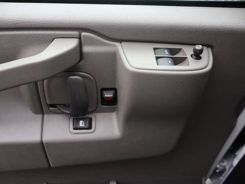 New 2025 Chevrolet Express 3500 w/ Power Convenience Package image 24