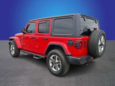 Used 2018 Jeep Wrangler Unlimited Sahara image 7