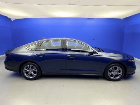 Used 2024 Honda Accord EX image 8