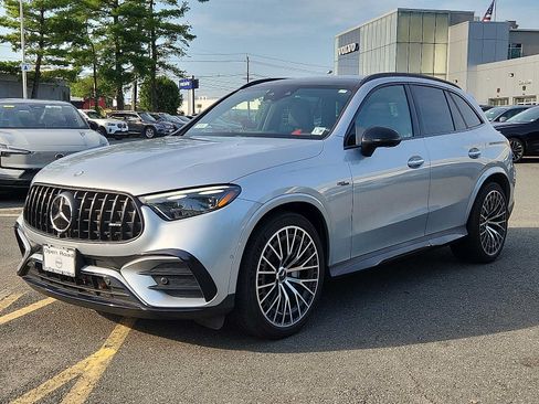 Used 2024 Mercedes-Benz GLC 43 AMG 4MATIC image 3