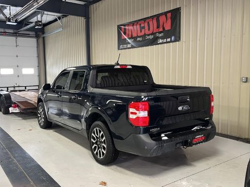 Used 2022 Ford Maverick Lariat w/ Lariat Luxury Package image 3