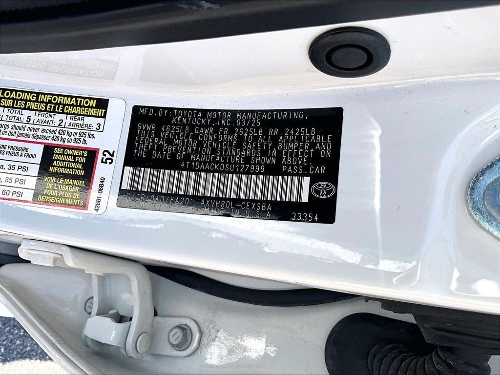 Used 2025 Toyota Camry SE FWD image 36