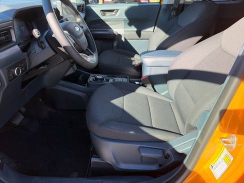 New 2026 Ford Maverick XL image 19
