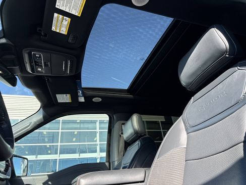 Certified 2022 Ford F150 Raptor w/ Equipment Group 801A High image 8