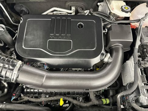 Used 2026 Chevrolet Blazer LT FWD image 37