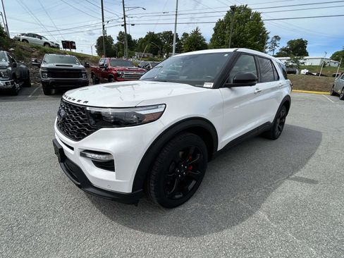 Used 2021 Ford Explorer ST w/ ST Street Pack AWD/4WD image 7