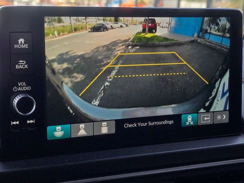 Certified 2025 Honda Pilot EX-L image 36