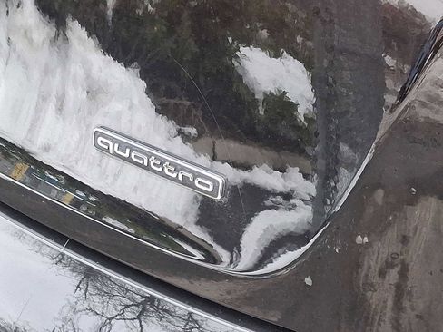 Used 2020 Audi Q5 2.0T Premium w/ Convenience Package image 24