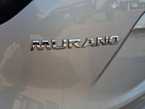Used 2019 Nissan Murano S image 8