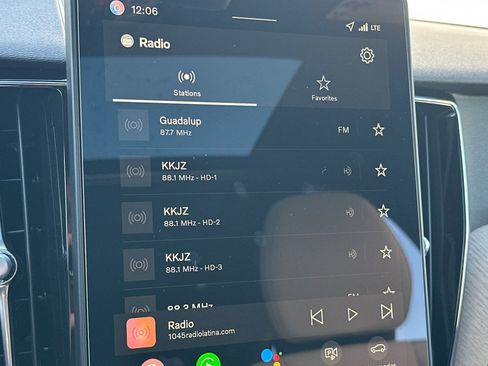 New 2026 Volvo XC60 B5 Plus w/ Climate Package image 15