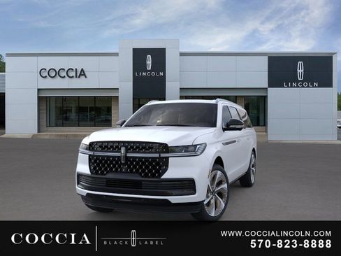 New 2026 Lincoln Navigator L Black Label AWD/4WD image 2