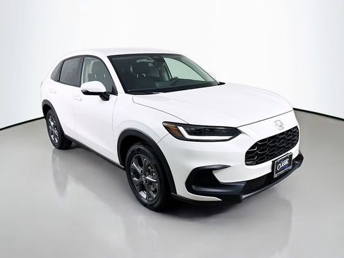 New 2026 Honda HR-V LX image 1