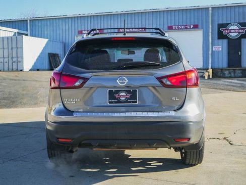 Used 2017 Nissan Rogue Sport SL image 31