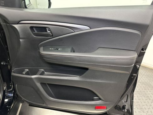 Certified 2023 Honda Passport TrailSport image 37