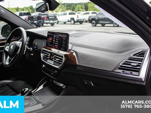 Used 2024 BMW X4 xDrive30i w/ Parking Assistance Package AWD/4WD image 22