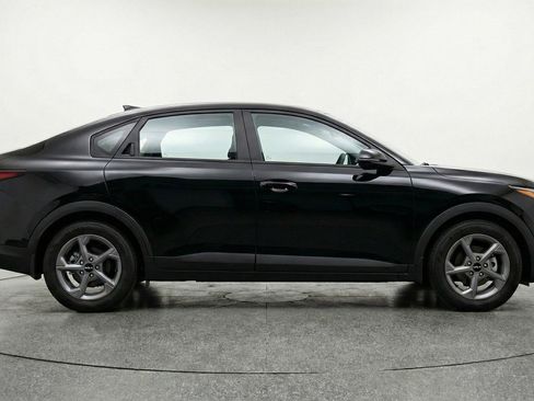 Used 2025 Kia K4 FWD image 11