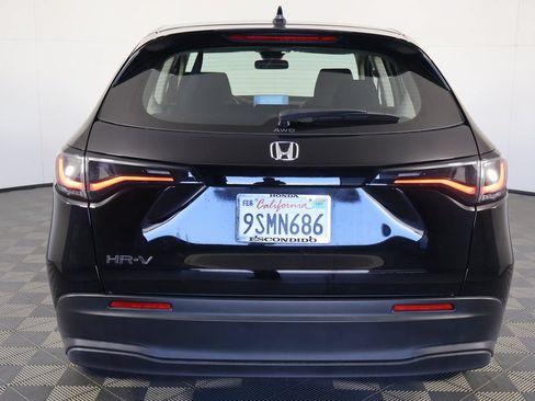 Used 2025 Honda HR-V LX image 5