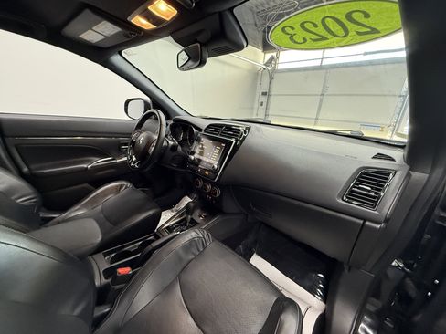 Used 2023 Mitsubishi Outlander Sport GT image 22
