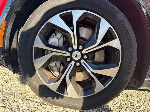 Used 2022 Ford Mustang Mach-E Premium image 7