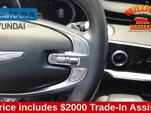 Used 2025 Genesis GV70 2.5T AWD/4WD image 18