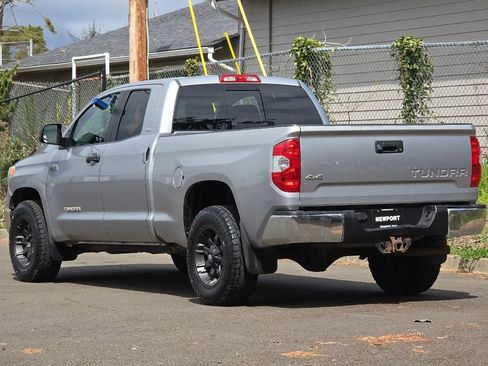 Used 2014 Toyota Tundra SR5 AWD/4WD image 5