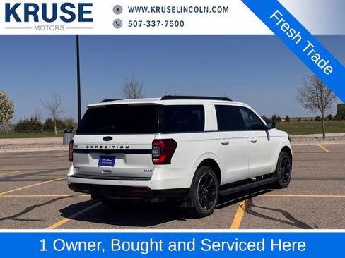 Used 2022 Ford Expedition Max Limited AWD/4WD image 3