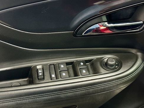 Used 2018 Buick Encore Preferred image 18