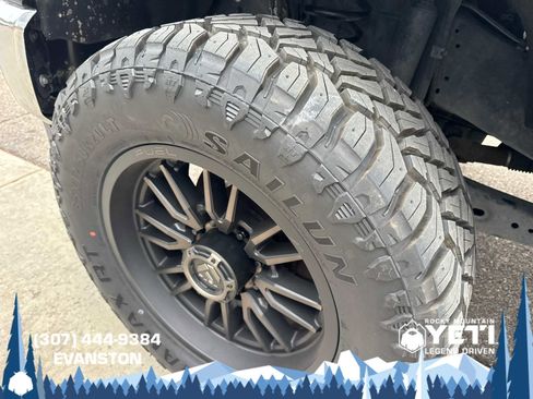 Used 2023 Ford F350 Lariat w/ Chrome Package image 20