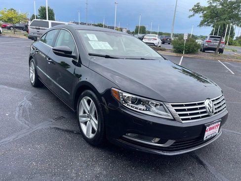 Used 2013 Volkswagen CC Sport FWD image 2