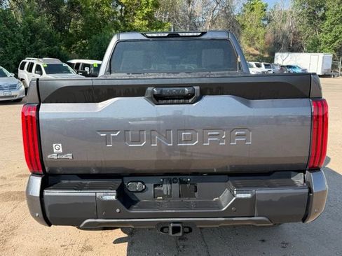 Used 2024 Toyota Tundra SR5 w/ SR5 Convenience Package AWD/4WD image 4